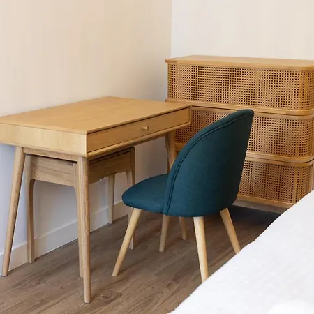 Propriete Unique De Trois Maisons 9 Au Coeur Du Croisic *