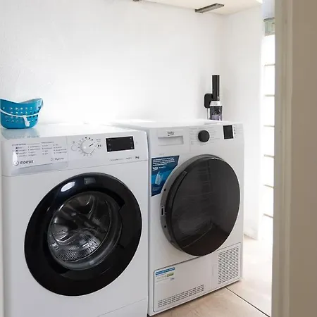 Propriete Unique De Trois Maisons 9 Au Coeur Du Croisic Le Croisic