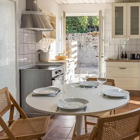 Tatil Evi Propriete Unique De Trois Maisons 9 Au Coeur Du Croisic Le Croisic