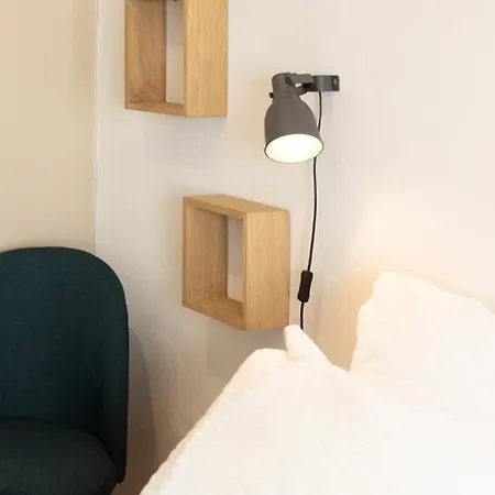 Propriete Unique De Trois Maisons 9 Au Coeur Du Croisic Tatil Evi Le Croisic