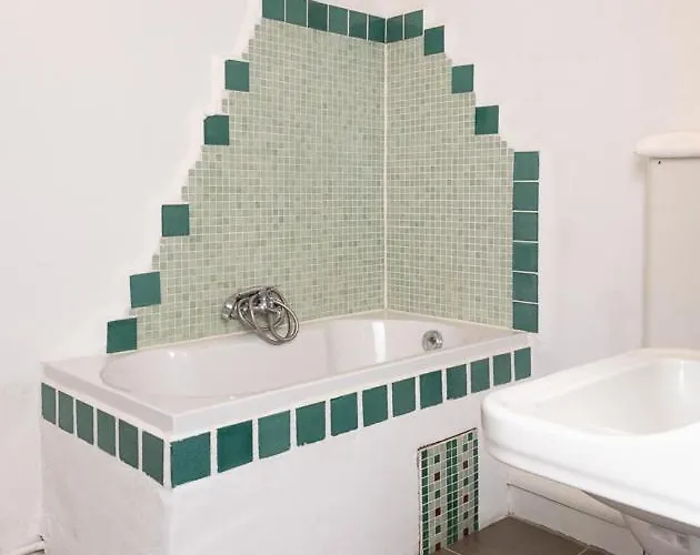 Propriete Unique De Trois Maisons 9 Au Coeur Du Croisic Дом отдыха Ле Круазик