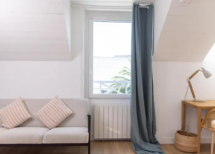 Propriete Unique De Trois Maisons 9 Au Coeur Du Croisic Ле Круазик