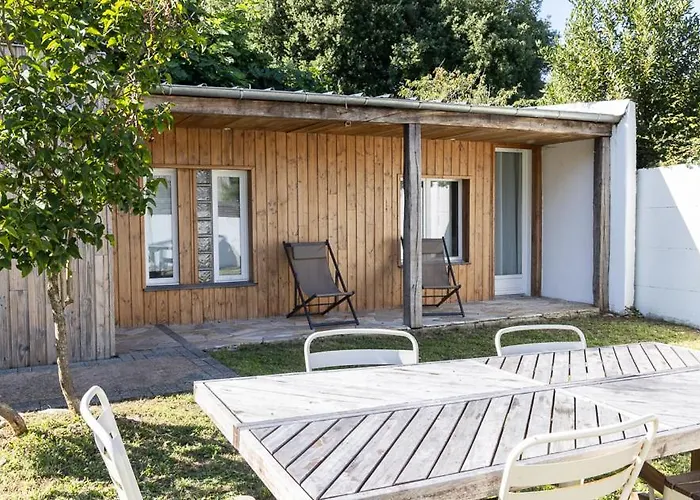 Propriete Unique De Trois Maisons 9 Au Coeur Du Croisic Ле Круазик